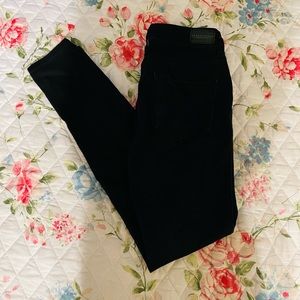 Aeropostale High Waisted Jegging - Black